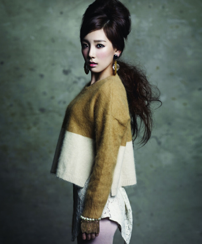  Taeyeon and Sunny-Singles Magazine November Issue
