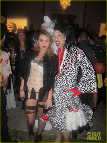 Miley Cyrus ~10.31.11- At Maroon 5's Halloween Bash