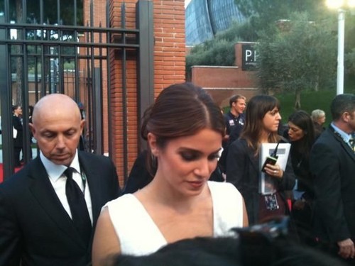 More pics of Nikki at the Breaking Dawn Part 1 premiere in Rome [October 30th 2011]