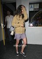 Natalie Portman grabs some Food in Hollywood, Nov 1 - natalie-portman photo