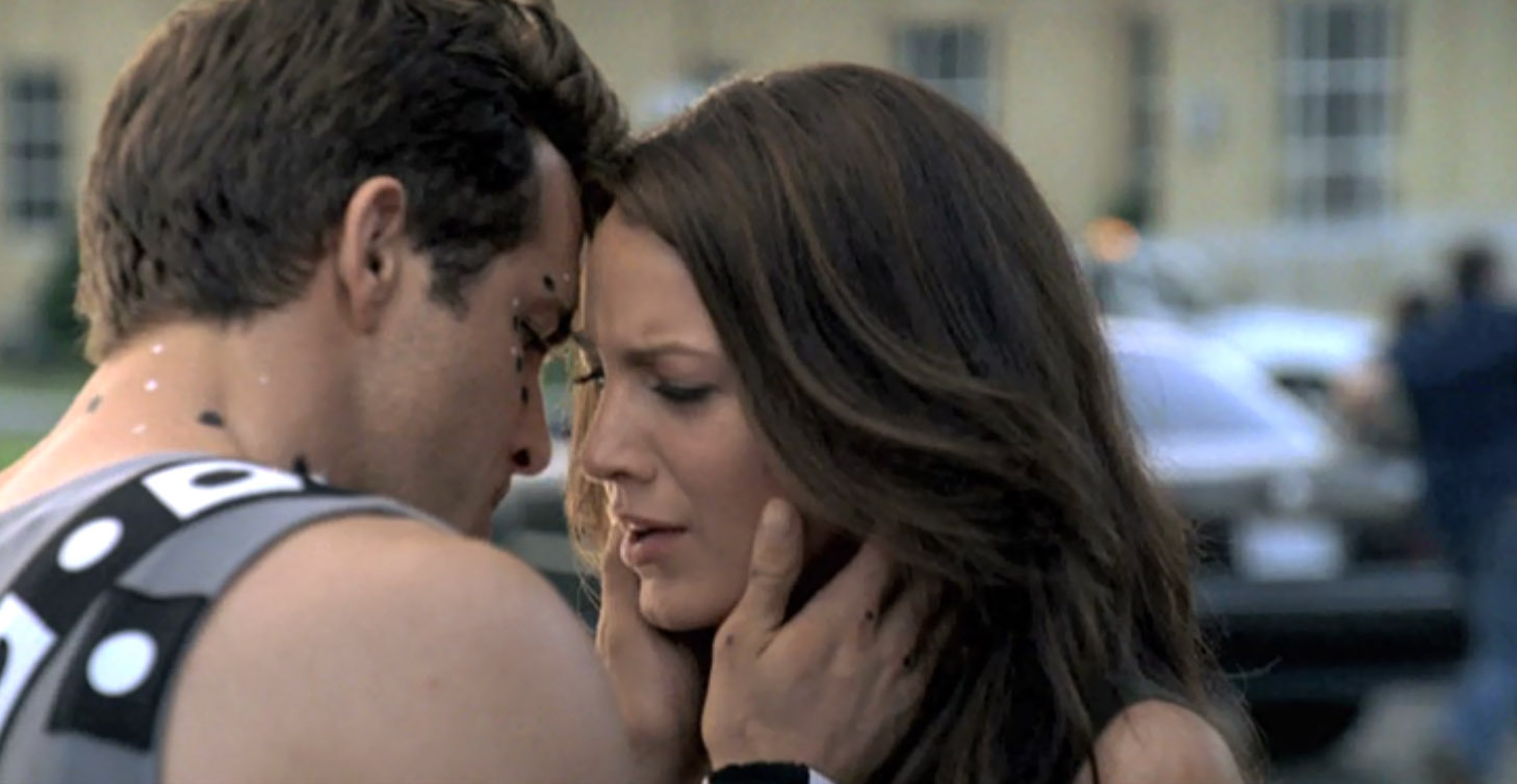 Screen Capture From Dvd Green Lantern Blake Lively And Ryan 
