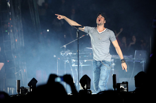  Enrique Iglesias In konsert