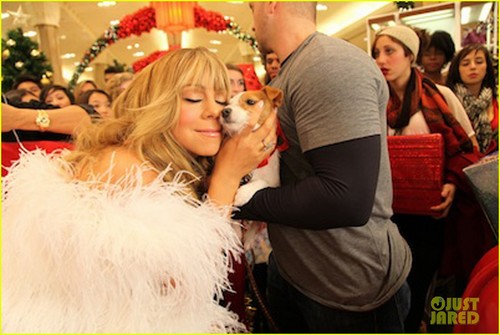 Mariah Carey & Justin Bieber: 'All I Want For Christmas Is You' Video Preview!