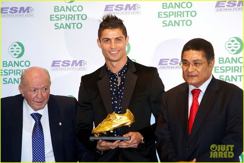 Cristiano Ronaldo Receives The 2011 Golden Shoe