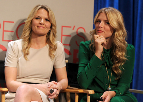 Jennifer Morrison @ the People's Choice Awards 2012 Nominations Press Conference