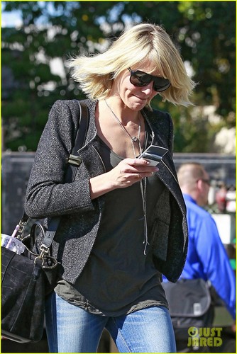  Cameron Diaz: Wednesday Workday in L.A.