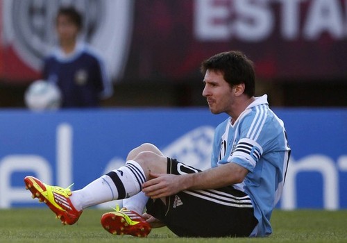  Lionel Messi - Argentina (1) v Bolivia (1)