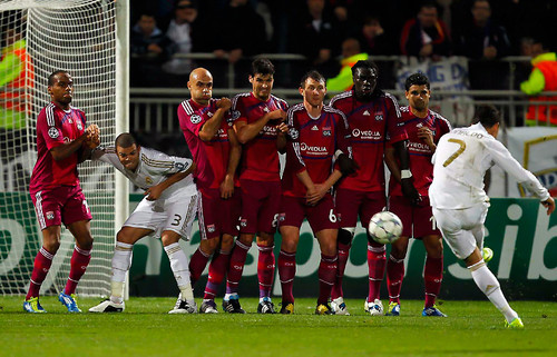 Yoann Gourcuff - Lyon 0:2 Madrid - (02.11.2011)