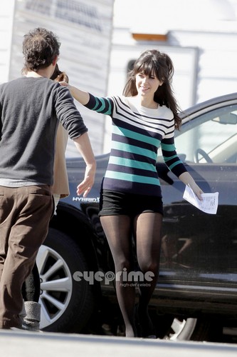  Zooey on the set of "New Girl" in L.A, Nov 9