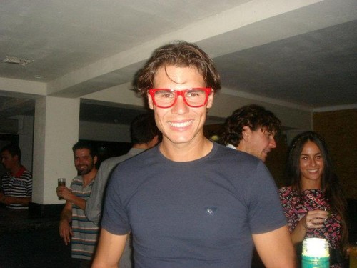  rafa red glasses