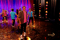 Finn & Kurt in "I Can't Go For That/You Make My Dreams"