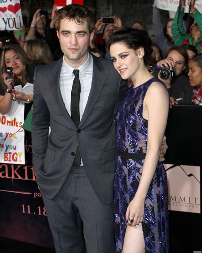 "The Twilight Saga: Breaking Dawn Part 1" Los Angeles Premiere - November 14, 2011. [New Photos]