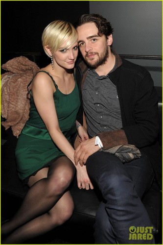  Ashlee Simpson: google música Launch with Vincent Piazza!