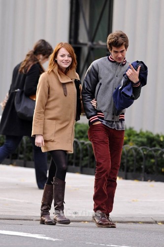 Emma and Andrew Walking in NY(20th November)