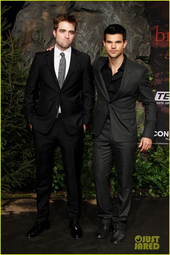  Robert Pattinson & Taylor Lautner: 'Breaking Dawn' in Berlin!
