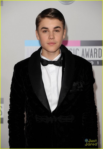 Selena Gomez & Justin Bieber: American Musik Awards 2011