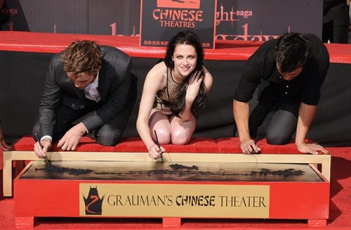Twilight Stars' at the hand print ceremony in Hollywood "3RD NOV 2011"