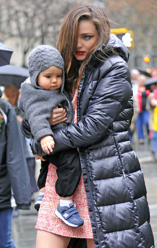  Miranda Kerr and Flynn Brave the Rain in NYC