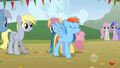 my-little-pony-friendship-is-magic - Rainbow Dash screencap