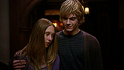  Tate and violet | 1x08 Rubber Man