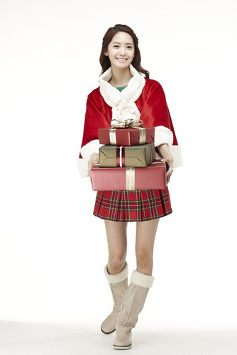  Yoona Innisfree Green Рождество