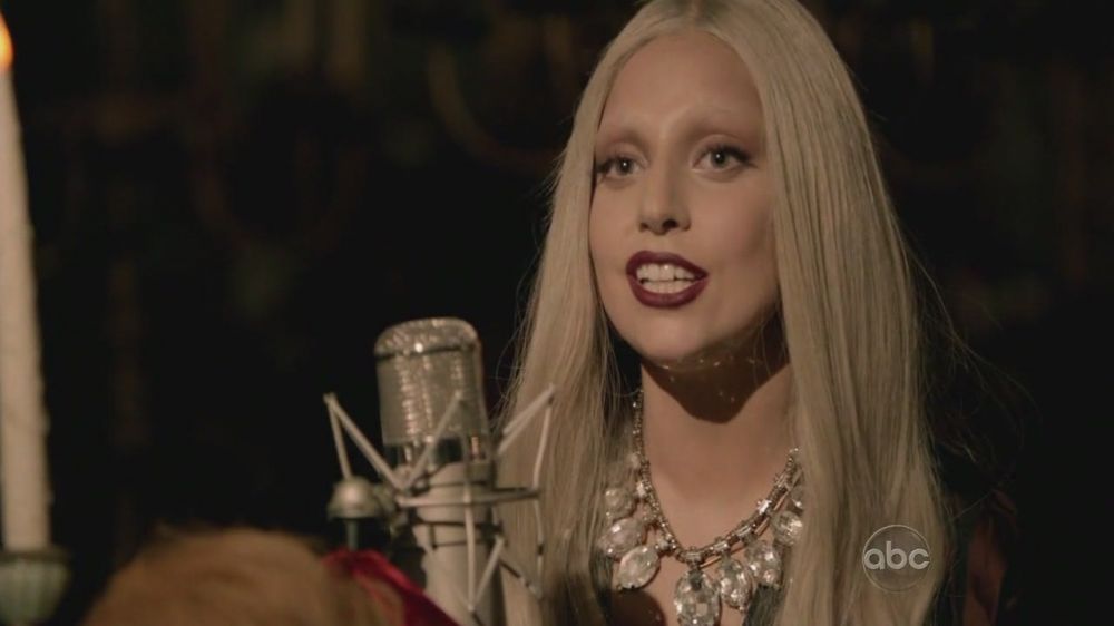 A-Very-Gaga-Thanksgiving-Hair-lady-gaga-
