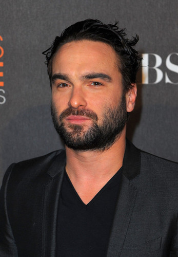 Johnny Galecki @ People's Choice Awards 2010 - Arrivals