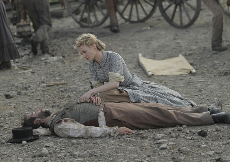 Lily Bell (Dominique McElligott) in Episode 4 - Hell on Wheels Photo  (27169856) - Fanpop - Page 2