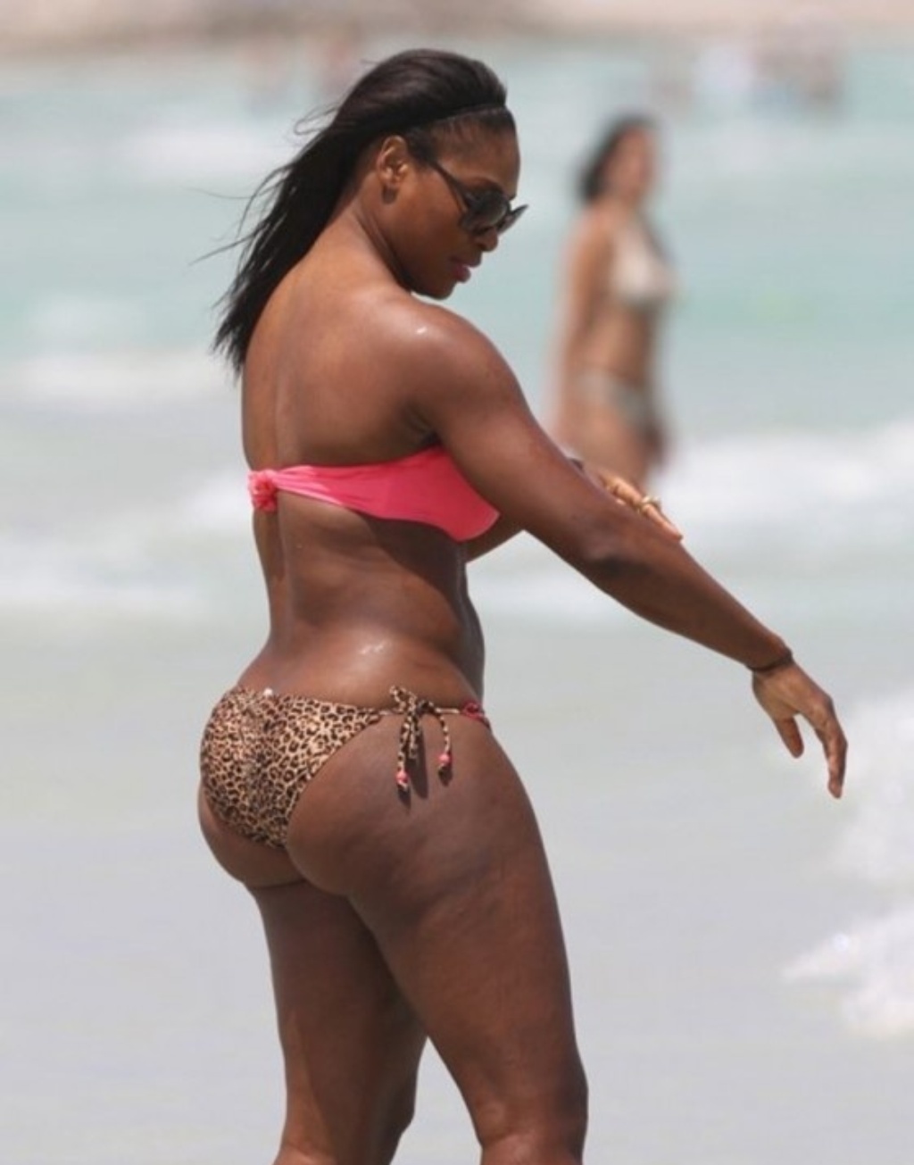 Fat Serena Williams 15