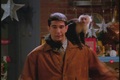 1x10 - TOW the Monkey - friends screencap