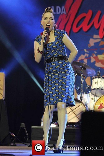Imelda Performing @ 2011 "Isle of Wright Festival" -  Newport