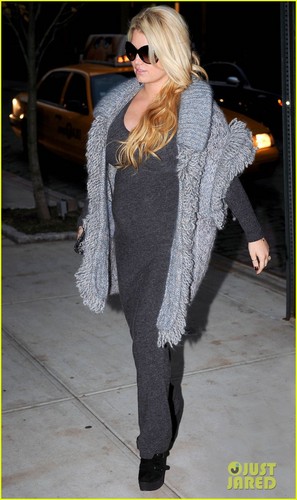 Jessica Simpson & Eric Johnson: Downtown Dinner in NYC
