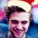 Robert Pattinson- Christmas - twilight-series icon