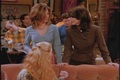 friends - 1x14 - TOW the Candy Hearts screencap