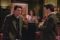 friends - 1x14 - TOW the Candy Hearts screencap