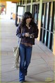 Vanessa Hudgens at after having lunch with some pals on Friday (December 2) in Los Angeles - vanessa-hudgens photo