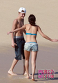 Justin Bieber And Selena Gomez On The Beach! - justin-bieber photo