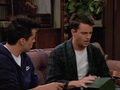 joey-chandler-and-ross - 2x03 - The One Where Heckles Dies screencap