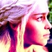 Daenerys in 1x07 'You Win Or You Die' - daenerys-targaryen icon