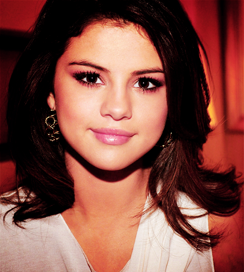 Selena Gomez Images on Fanpop.