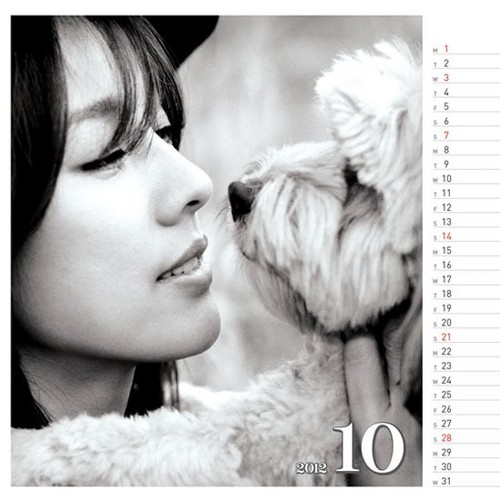Lee Hyori  ‘Eco Project’ 2012 calendar with her dog Soonshim