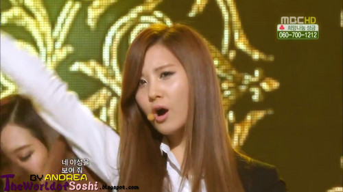 SNSD - The Boys Live in Music Core 