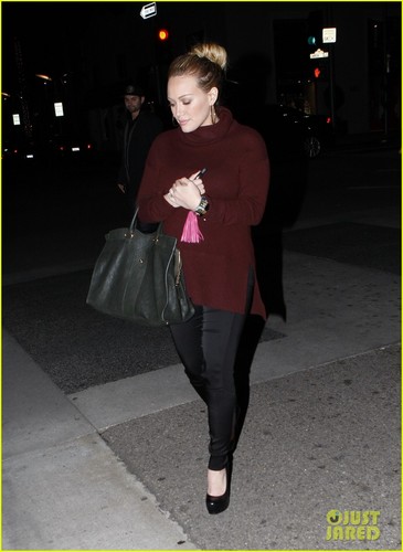  Hilary Duff: dîner rendez-vous amoureux, date with Mike Comrie!