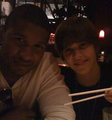 justin with usher dining - justin-bieber photo
