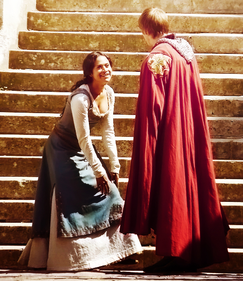 Bradley James and Angel Coulby BTS Pierrefonds