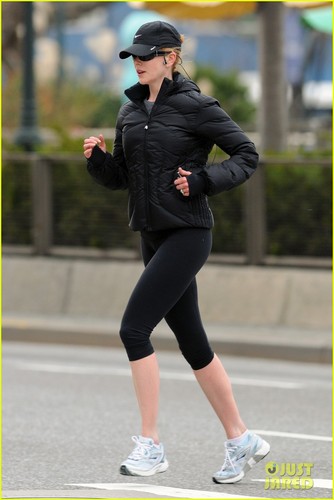  Nicole Kidman: Early Morning Jog!