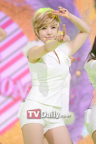  Sunny @ Mnet Countdown