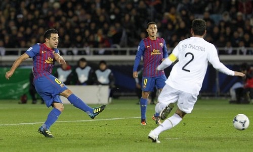 Xavi Hernandez:Santos FC (0) v FC Barcelona (4) - FIFA Club World Cup [Final]