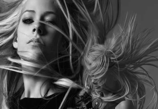 Avril Lavigne In Black and White Effect