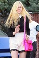 Elle Fanning leaves a Eatery in Hollywood, Dec 27 - elle-fanning photo